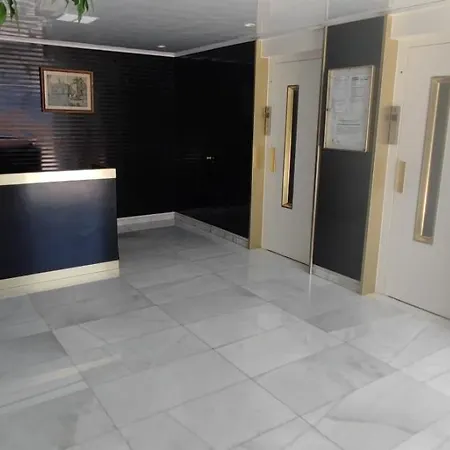 Antillas Fenals In Льорет-де-Мар